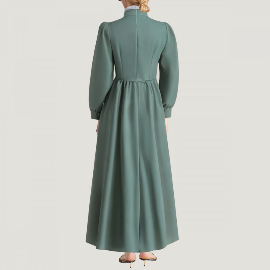 Classic Victorian style women's long-sleeved dress