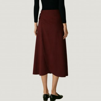 Solid color A-line casual skirt with button decoration