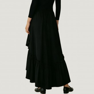 Renaissance-style high-waisted ruffle skirt